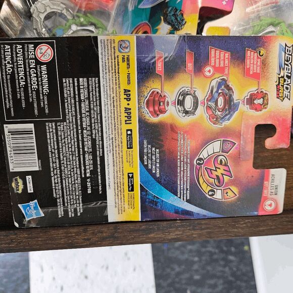 Lot of 7 Hasbro Beyblade Burst Rise Starter Pack Toy NWOT Multicolor One Size - Picture 4 of 4